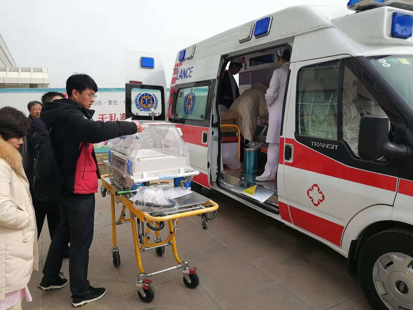 连州市救护车转院